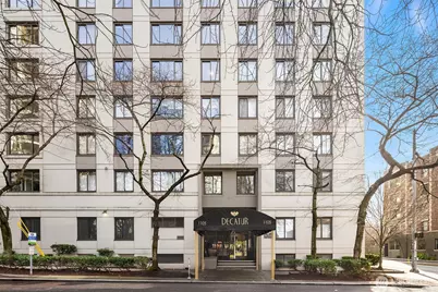 1105 Spring Street #1112, Seattle, WA 98104 - Photo 2