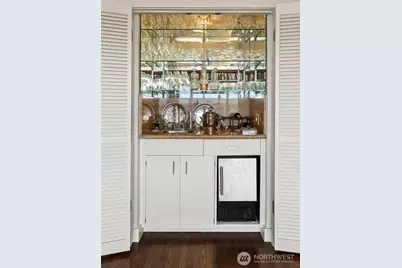 1108 39th Avenue E, Seattle, WA 98112 - Photo 18