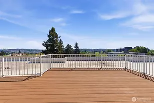 800 N Allen Pl, Seattle, WA 98103 - Photo 28