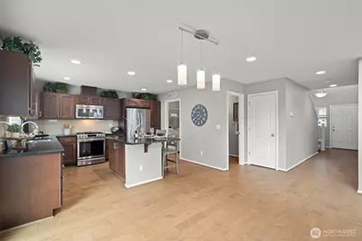11261 241st Place NE #86, Redmond, WA 98053 - Photo 10