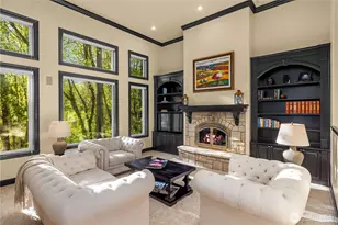 4145 Peregrine Point Way SE, Sammamish, WA 98075 - Photo 4