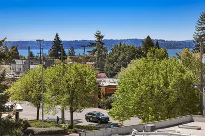 6315 42nd Avenue SW #B, Seattle, WA 98136 - Photo 2