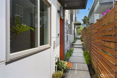6315 42nd Avenue SW #B, Seattle, WA 98136 - Photo 24