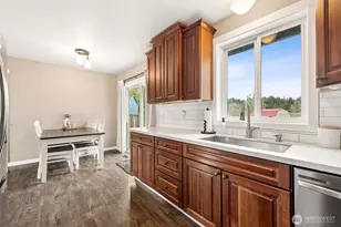 36010 Pulford Rd E, Eatonville, WA 98328 - Photo 12