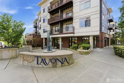 3333 Wallingford Avenue N #203, Seattle, WA 98103 - Photo 2