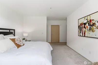 3333 Wallingford Avenue N #203, Seattle, WA 98103 - Photo 24