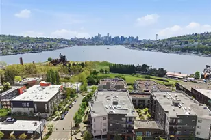 3333 Wallingford Ave N, Seattle, WA 98103 - Photo 1