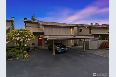 936 W Emerson Street #A, Seattle, WA 98119 - Photo 2