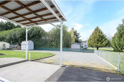 7614 47th Avenue E, Tacoma, WA 98443 - Photo 18