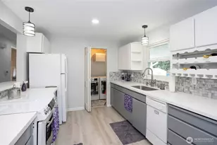 7614 47th Ave E, Tacoma, WA 98443 - Photo 8