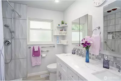 7614 47th Avenue E, Tacoma, WA 98443 - Photo 12