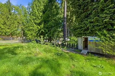 31061 W Lake Morton Drive SE, Kent, WA 98042 - Photo 16