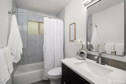 12516 SE 4th Place, Bellevue, WA 98005 - Photo 16