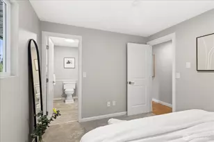 14720 Broadway Ave, Snohomish, WA 98296 - Photo 18