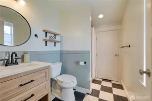 806 NW Alexander St, Coupeville, WA 98239 - Photo 36