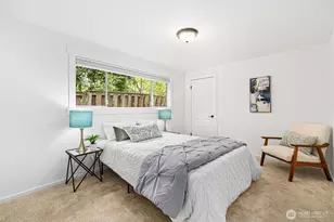 10758 Ashworth Ave N, Seattle, WA 98133 - Photo 18