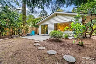 10758 Ashworth Ave N, Seattle, WA 98133 - Photo 28