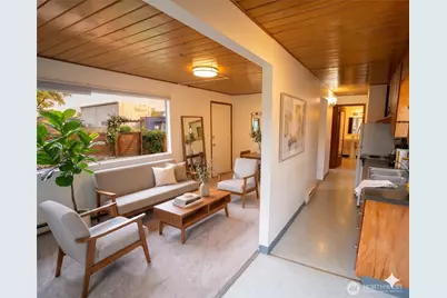 5319 Wilson Avenue S, Seattle, WA 98118 - Photo 12
