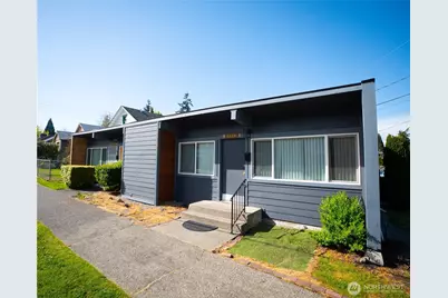 5319 Wilson Avenue S, Seattle, WA 98118 - Photo 2