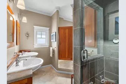 603 Warren Avenue, Everett, WA 98201 - Photo 16