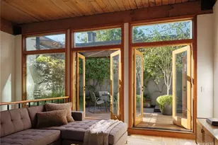 611 Post Ave, Seattle, WA 98104 - Photo 2