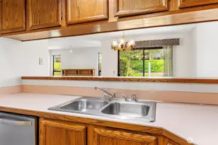 25004 109th Pl SE, Kent, WA 98030 - Photo 10