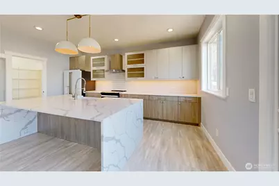 3625 181st Street E, Tacoma, WA 98446 - Photo 10