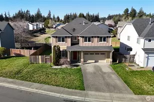 3625 181st St E, Tacoma, WA 98446 - Photo 2