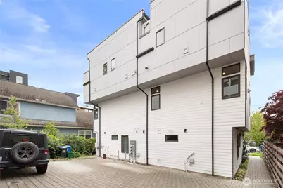 2422 NW 60th #B, Seattle, WA 98107 - Photo 26