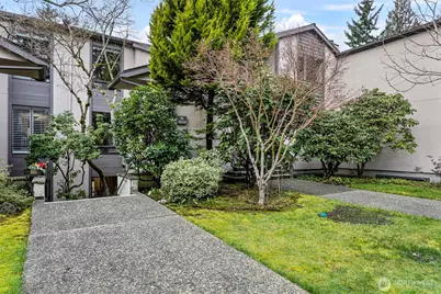 1602 NE 140th Street #N2, Seattle, WA 98125 - Photo 2
