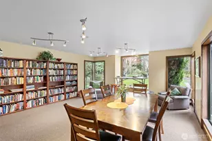 1602 NE 140th St, Seattle, WA 98125 - Photo 32