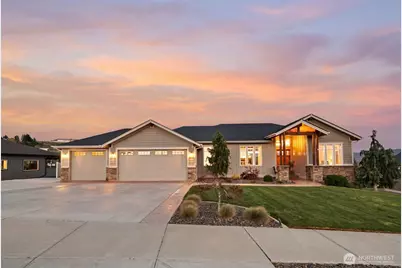 850 Autumn Crest Drive, Wenatchee, WA 98801 - Photo 1