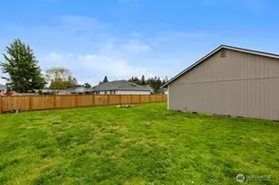 22408 113th St E, Buckley, WA 98321 - Photo 36
