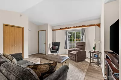 19211 110th Street E, Bonney Lake, WA 98391 - Photo 6