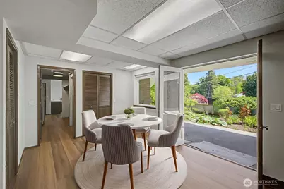 10720 11 Avenue NW, Seattle, WA 98177 - Photo 24