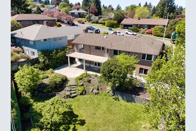 10720 11 Avenue NW, Seattle, WA 98177 - Photo 2