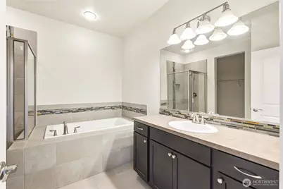 3245 Loch Ness Loop, Mount Vernon, WA 98273 - Photo 14