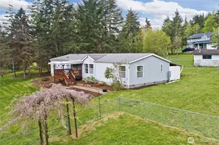 41 E Bay Heights Dr, Allyn, WA 98524 - Photo 2