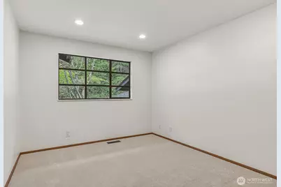 797 NW Culbertson Drive, Seattle, WA 98177 - Photo 16