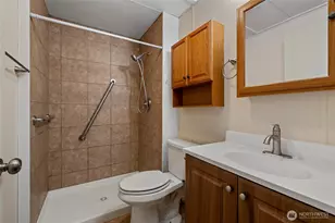 700 NW Crosby, Oak Harbor, WA 98277 - Photo 18
