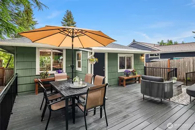 2011 NE 97th Street, Seattle, WA 98115 - Photo 22