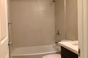 12526 35th Ave NE, Seattle, WA 98125 - Photo 14