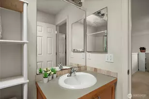 28459 34th Ave S, Auburn, WA 98001 - Photo 22
