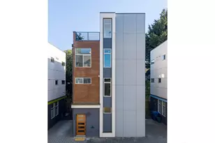 2037 NW 65th St, Seattle, WA 98117 - Photo 2