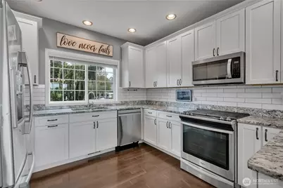 19614 82nd Street Ct E, Bonney Lake, WA 98391 - Photo 4