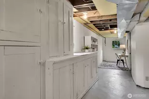 4008 NE 56th St, Seattle, WA 98105 - Photo 14
