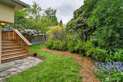 4008 NE 56th Street, Seattle, WA 98105 - Photo 18