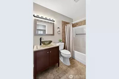 4815 West Tapps Dr East, Lake Tapps, WA 98391 - Photo 24