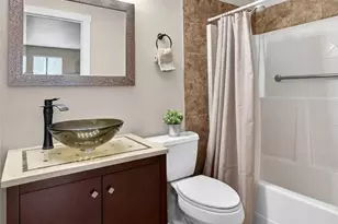 4815 W Tapps Dr E, Lake Tapps, WA 98391 - Photo 24