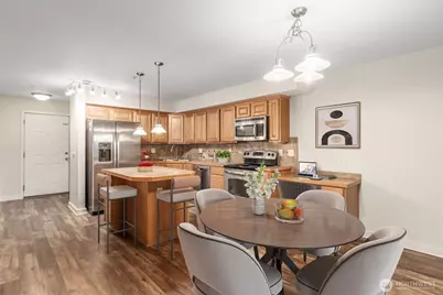 13405 97th Avenue E #205, Puyallup, WA 98373 - Photo 4